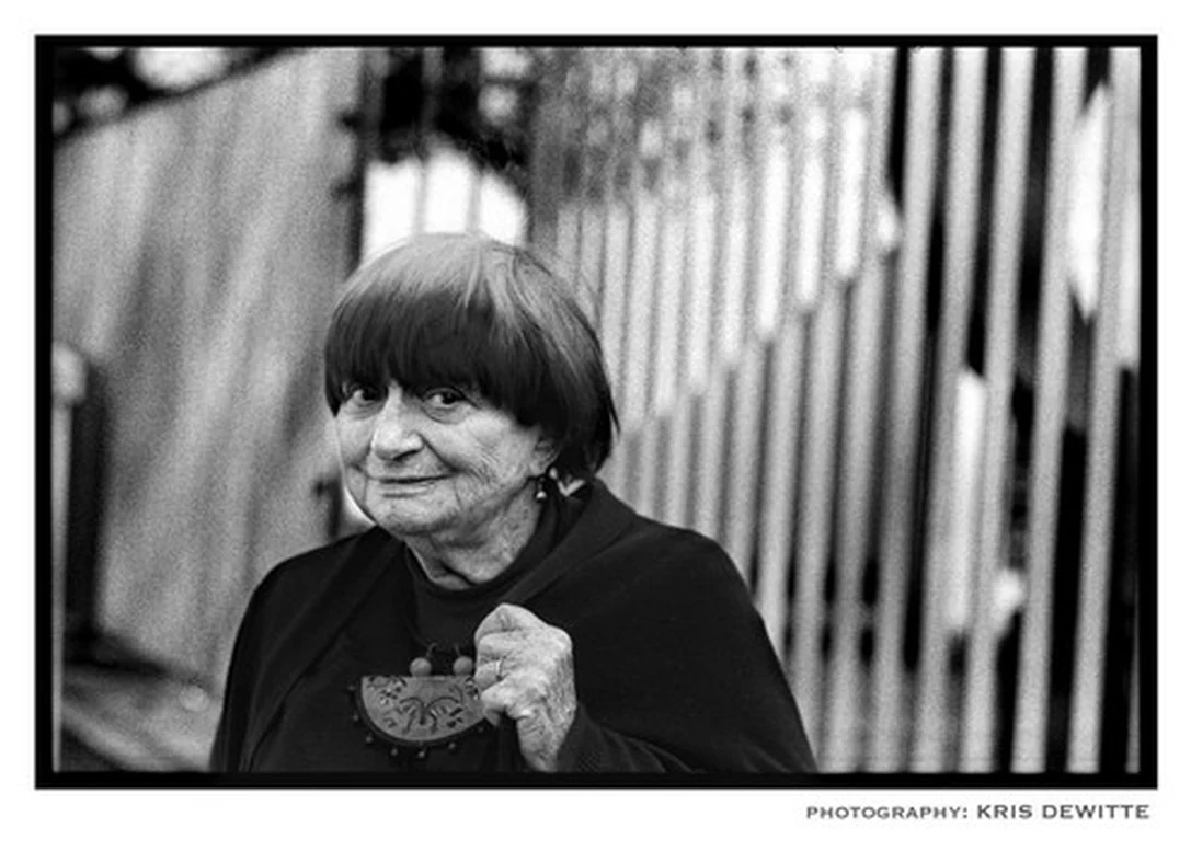 Œuvre n° 5 — Agnès Varda, photographie de Kris DeWitte